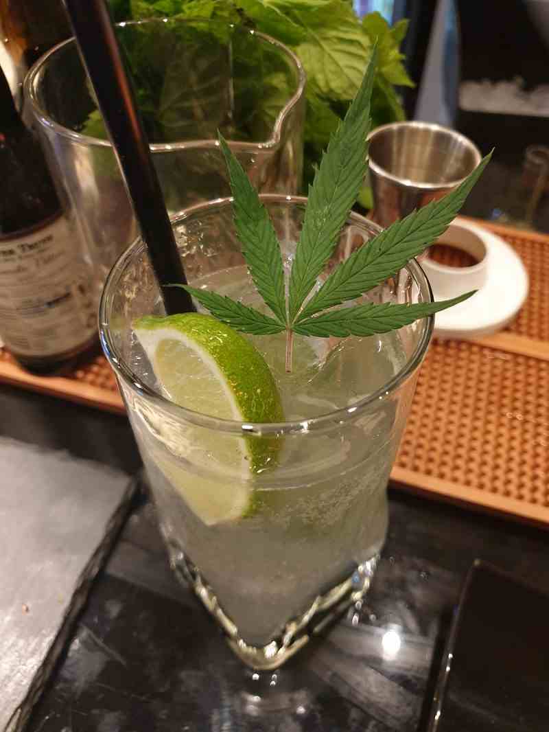 vodka lemon skunk cannabe vodka lemon skunk cannabe ricetta